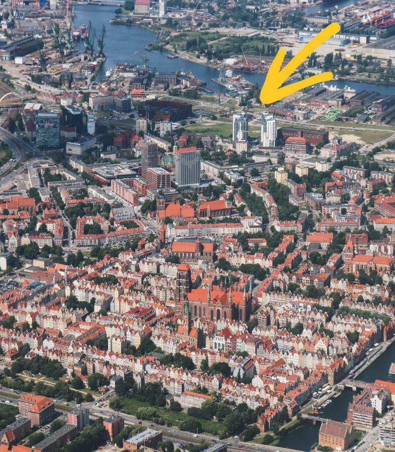 Yellow - Bastion Walowa Ev Center Free Parking In Garage Gdansk Luaran gambar